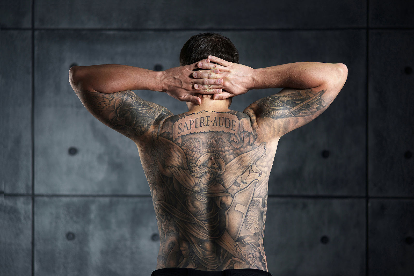 Brain food | Gehirn tattoo, Tattoo ideen klein, Tätowierungen